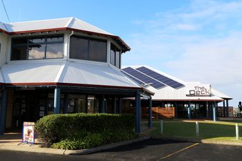 Waters Edge - Your Accommodation 5