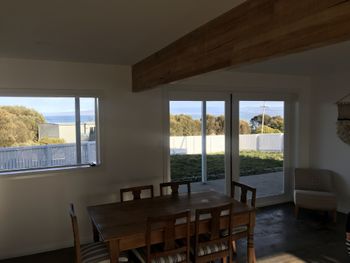 Walters Apartment 1 - Your Accommodation 5