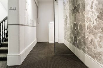 Stunning City Apartment H350 - Your Accommodation 6