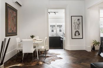 Stunning City Apartment H350 - Your Accommodation 5