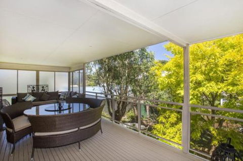 BAROONA By THE BEACH - Your Accommodation 0