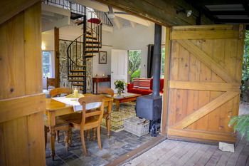 Arcadia Bed & Breakfast & Cottages - Your Accommodation 6