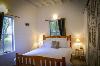 Arcadia Bed & Breakfast & Cottages - Your Accommodation 2