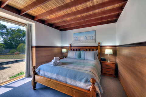 Sheoak On The Bay - Your Accommodation 2