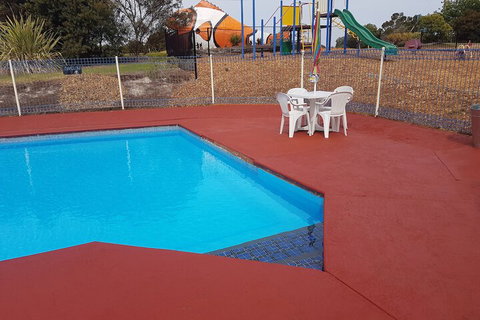 Lakes Caravilla Caravan Park - Your Accommodation 7