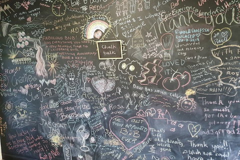 Under The Vines - Your Accommodation 1