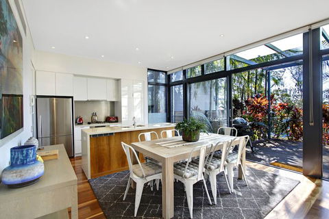 A PERFECT STAY - Ocean View At Kiah - Your Accommodation 6