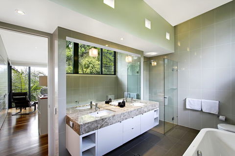 A PERFECT STAY - Ocean View At Kiah - Your Accommodation 5