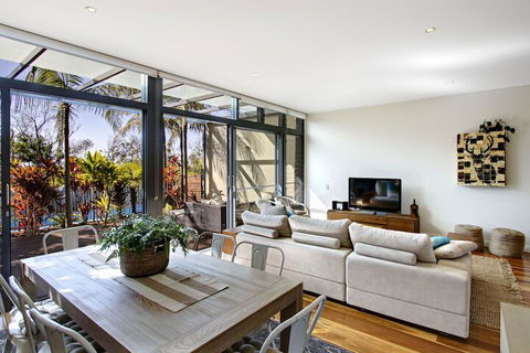 A PERFECT STAY - Ocean View At Kiah - Your Accommodation 4