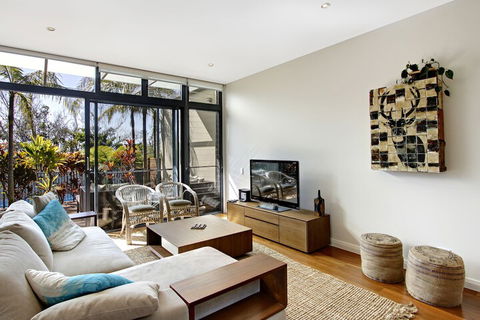 A PERFECT STAY - Ocean View At Kiah - Your Accommodation 2