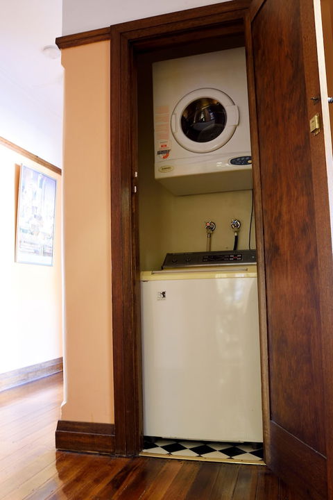 Apartments Downtown - Your Accommodation 1