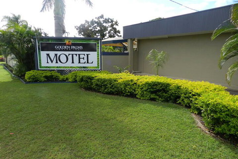 Golden Palms Motor Inn - Your Accommodation 5