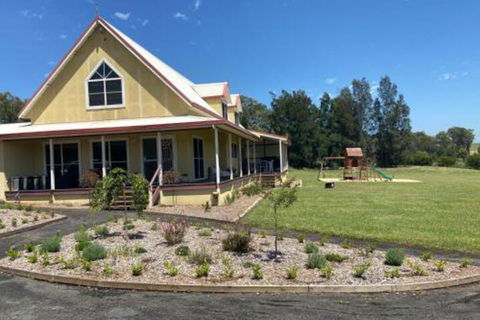 The Residence At Elbourne Wines - Your Accommodation 5