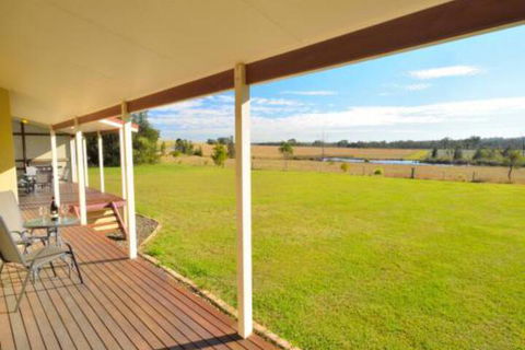 The Residence At Elbourne Wines - Your Accommodation 3