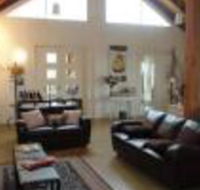 Outlook Hill Pavilion suites  Spa Cottages - Your Accommodation