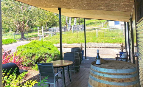 Valley Farm Vineyard Cottages - Your Accommodation 1