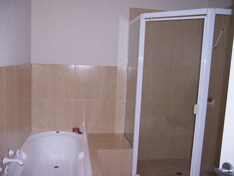 Christies No 1 Esplanade - Your Accommodation 1