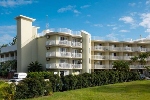 Cabarita Lake Apartments - Your Accommodation 1