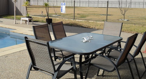 Settlement Motor Inn, Deniliquin - Your Accommodation 4