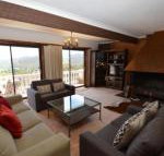 Top Deck - Your Accommodation