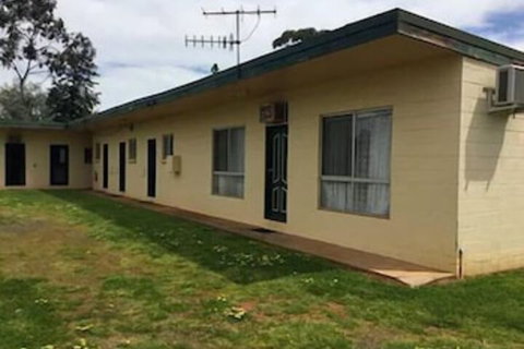 Rankins Springs Motel - Your Accommodation 1