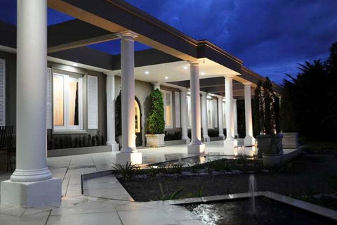 Norwood House Motel & Reception Centre - Your Accommodation 2