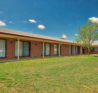 Bushmans Motor Inn - Your Accommodation