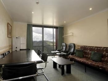 Arlberg Hotham - Your Accommodation 6