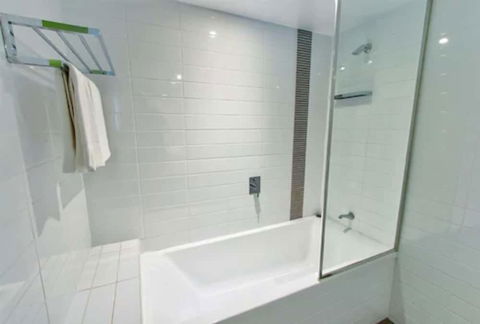 Mackay Oceanside Central Hotel - Your Accommodation 6