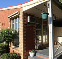 Old Coach Motor Inn