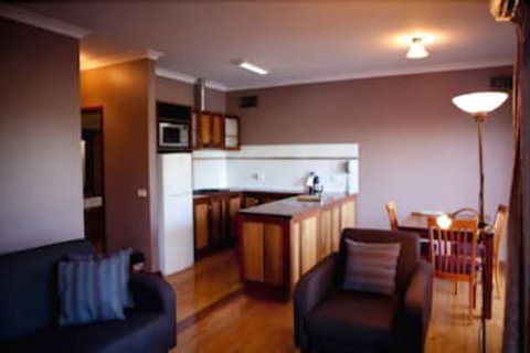 Perricoota Vines Retreat - Your Accommodation 4