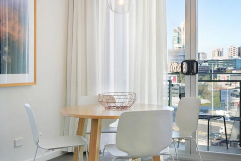 Royal Stays Apartments Southbank - Your Accommodation 2