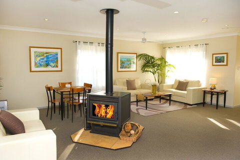Tiarri Terrigal - Your Accommodation 2