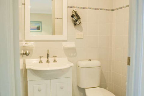 Tiarri Terrigal - Your Accommodation 6