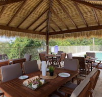 Jacaranda Cottages - Your Accommodation