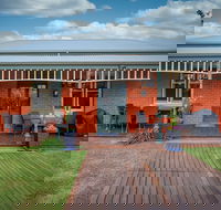 Mansi on Raymond - Your Accommodation