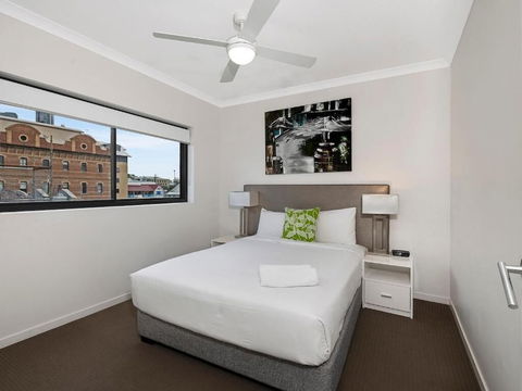 Atrio Apartments - Your Accommodation 5