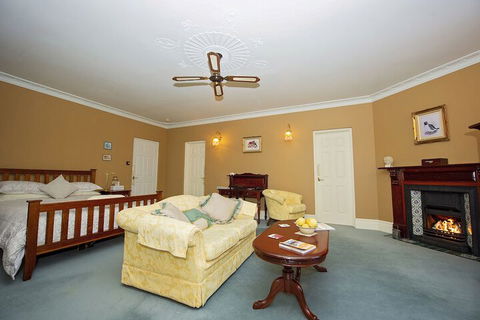 Blackwood Inn Innkeepers House - Your Accommodation 5