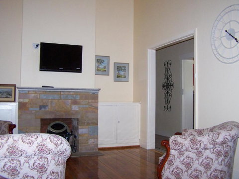 RJs Bed & Breakfast - Your Accommodation 6