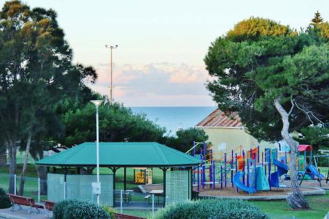 Pier Number 10 - Your Accommodation 2