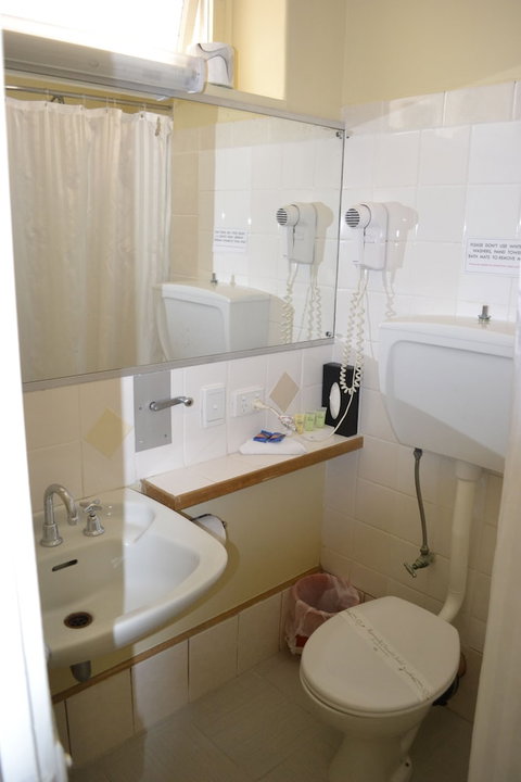 Aberdeen Motor Inn - Your Accommodation 3