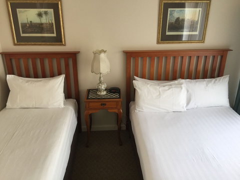 Aberdeen Motor Inn - Your Accommodation 4