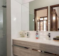 Fairway Manor Accommodation