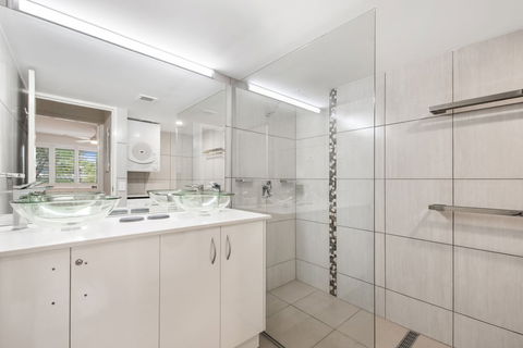 Alexandria Apartments - Your Accommodation 4