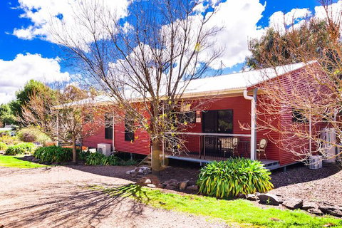 Hillview Farmstay - Your Accommodation 4