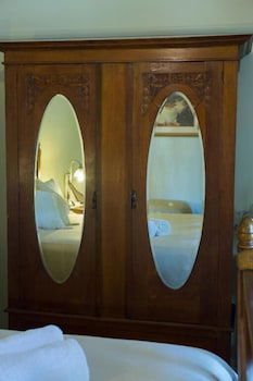 Maddies Of Bolwarra - Your Accommodation 5