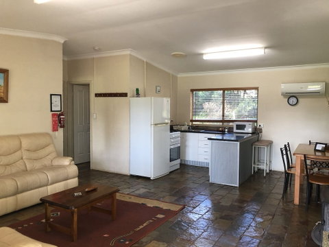 Country Cottages Of Bridgetown - Your Accommodation 3