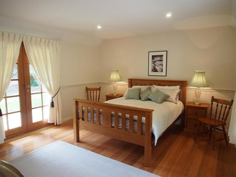Tahara Cottage - Your Accommodation 4