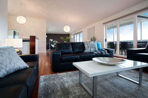 Amanti - Your Accommodation 2