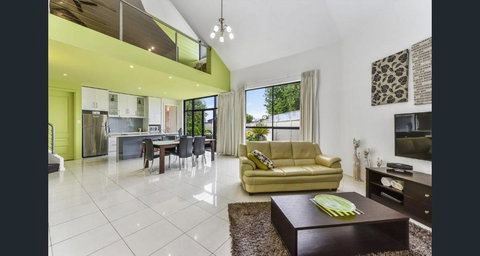 Merlot Verdelho Townhouses - Your Accommodation 5